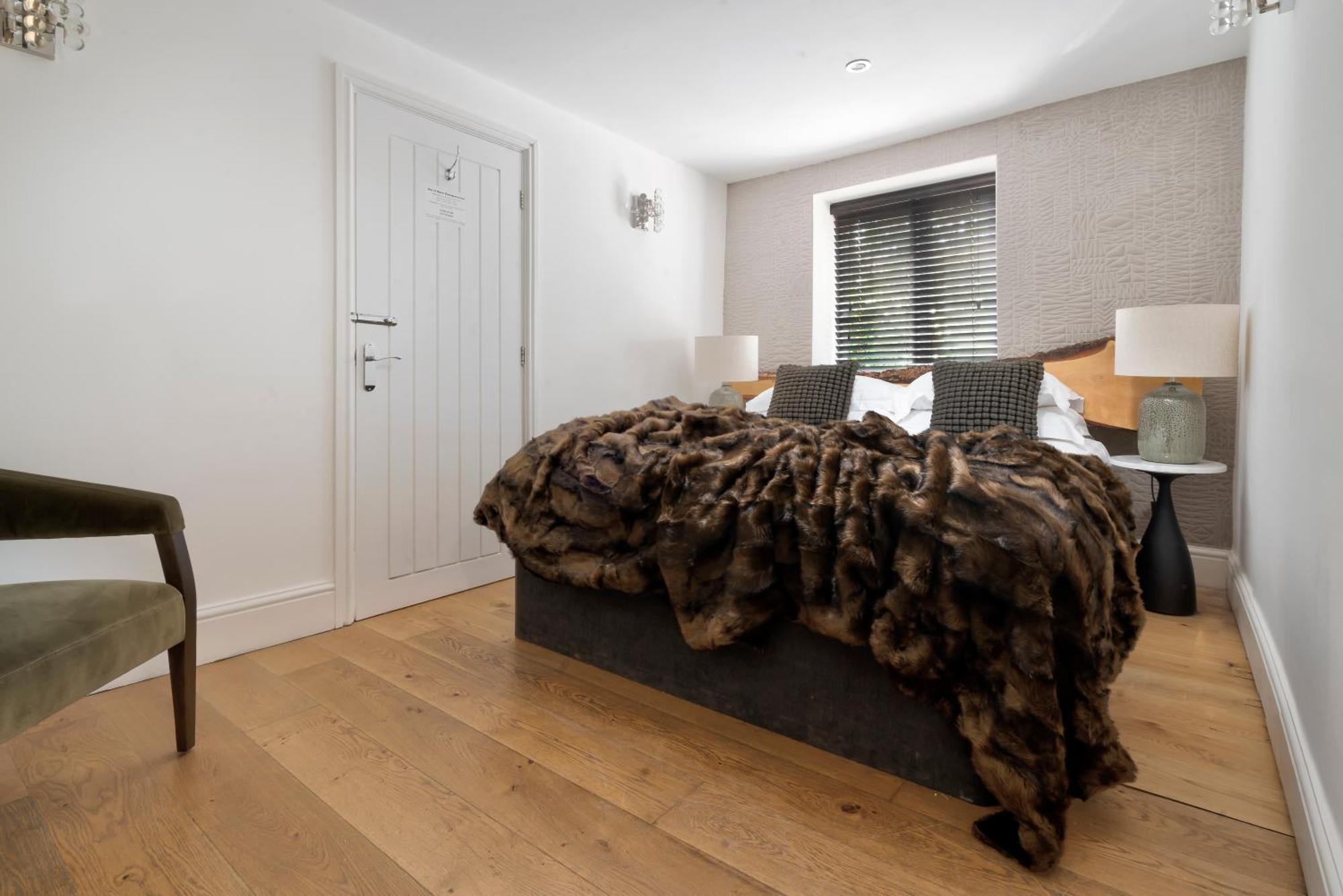 Aphrodites Group - Luxury Hot Tub Suites In Central Lake District! Bowness-on-Windermere Eksteriør bilde