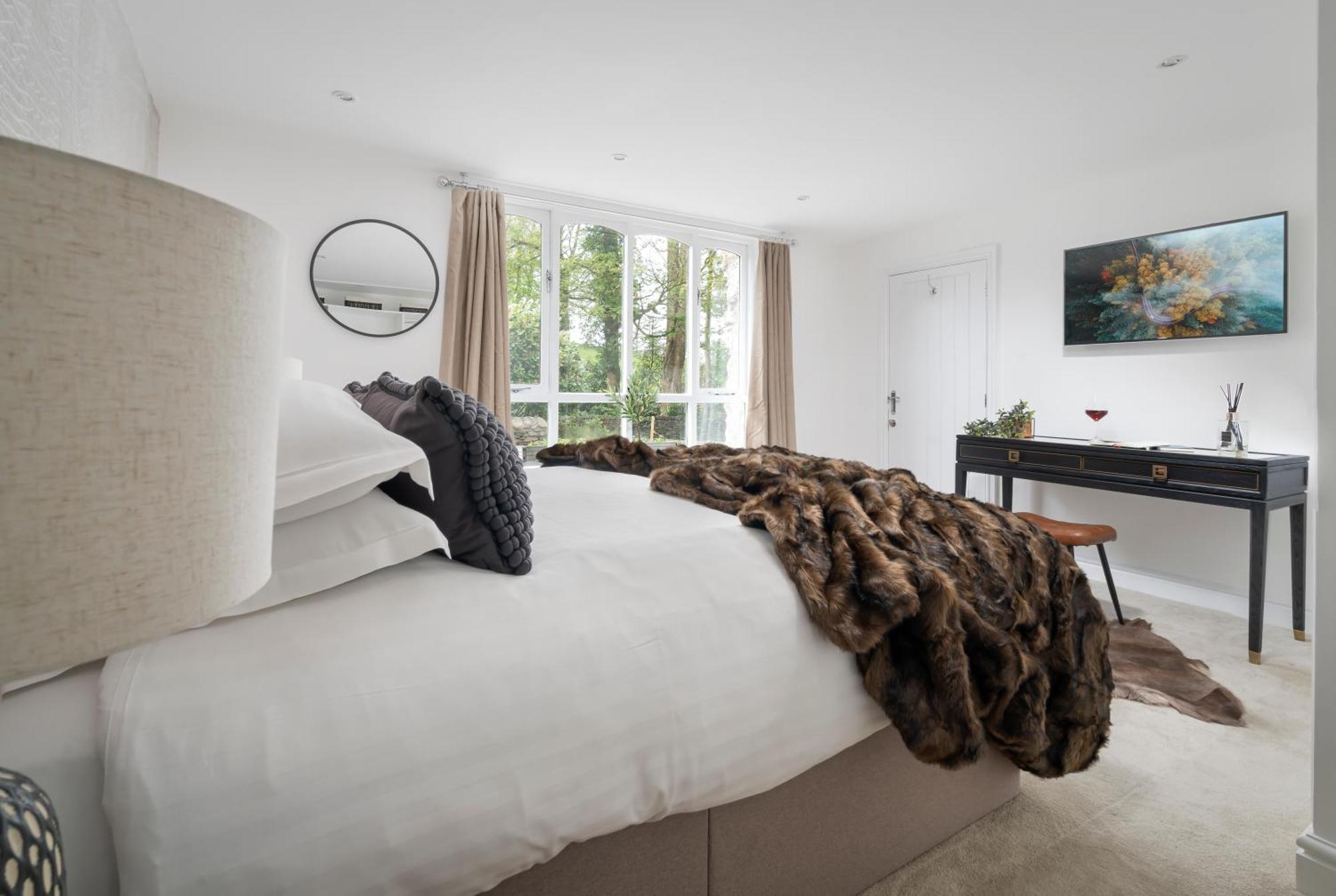 Aphrodites Group - Luxury Hot Tub Suites In Central Lake District! Bowness-on-Windermere Eksteriør bilde