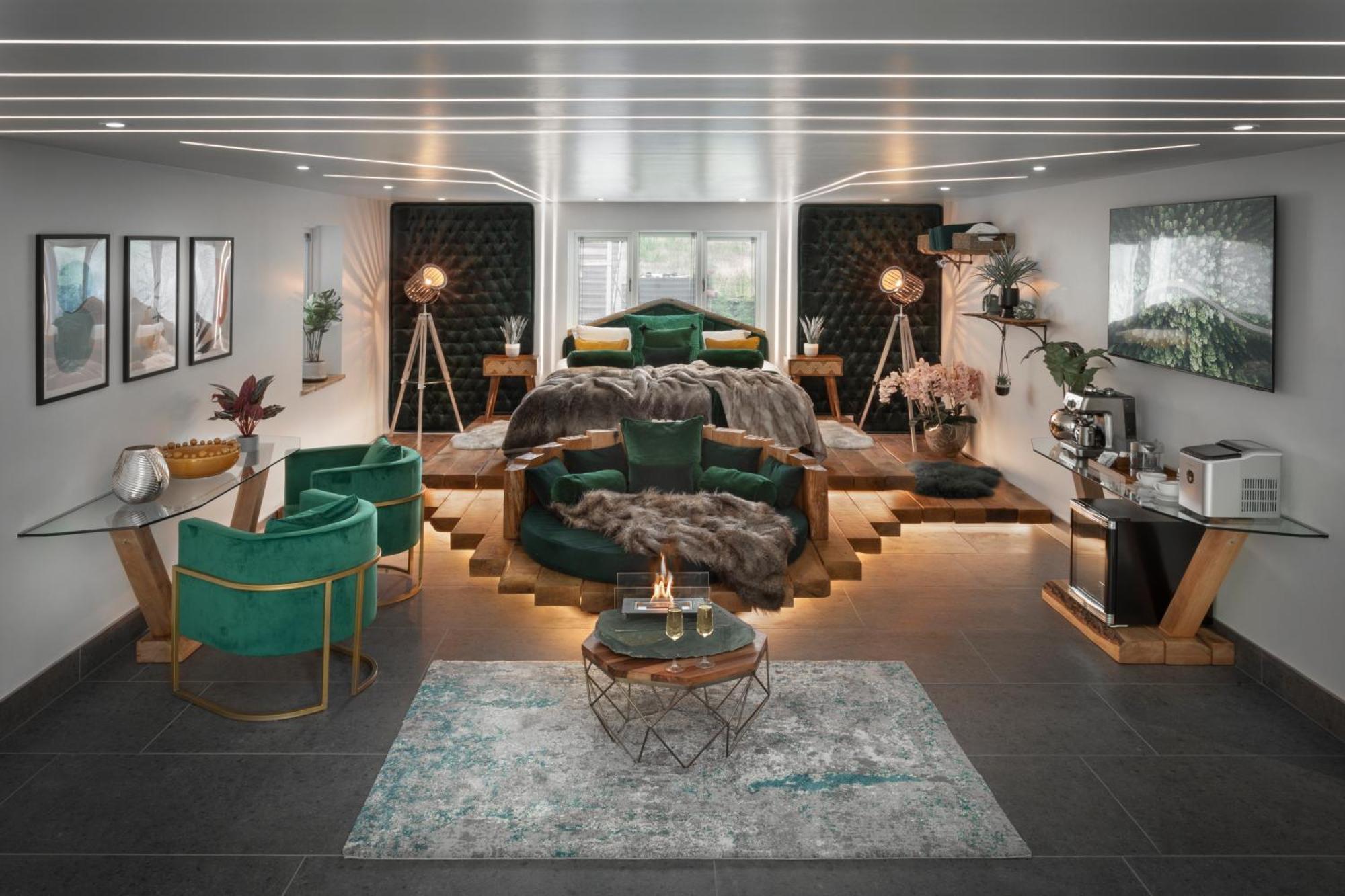 Aphrodites Group - Luxury Hot Tub Suites In Central Lake District! Bowness-on-Windermere Eksteriør bilde