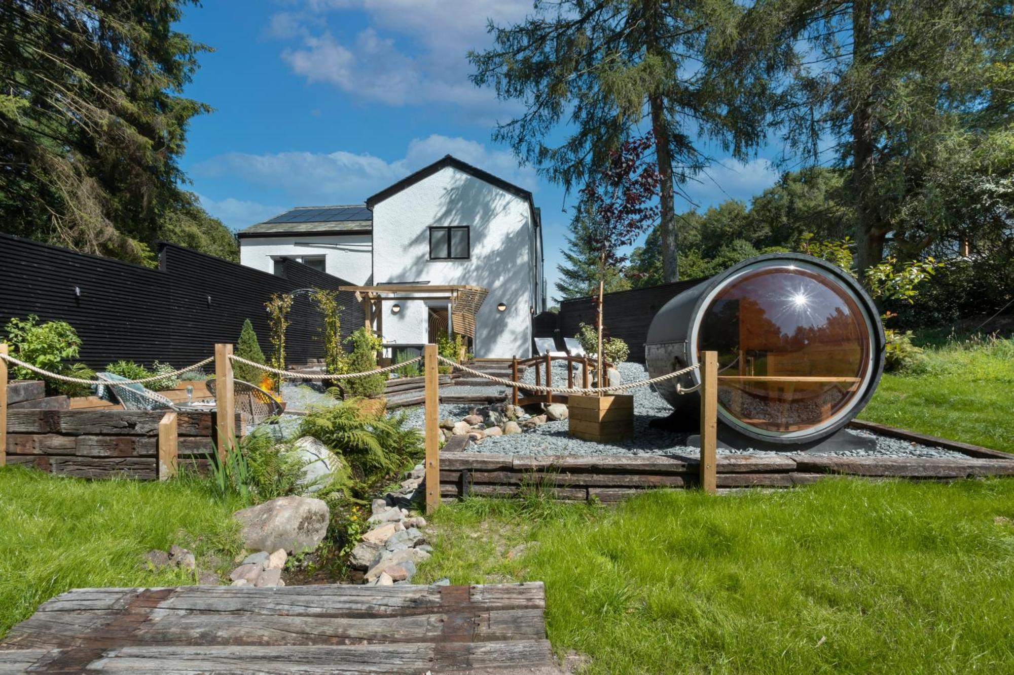 Aphrodites Group - Luxury Hot Tub Suites In Central Lake District! Bowness-on-Windermere Eksteriør bilde