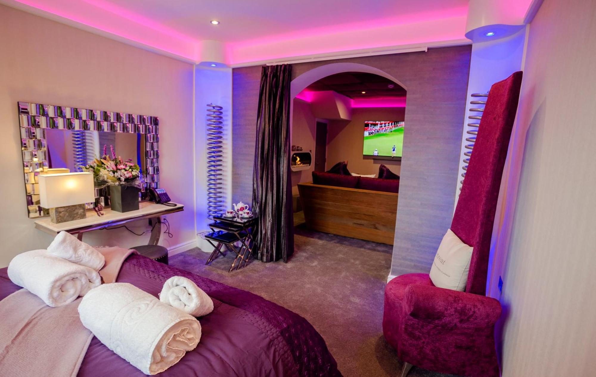 Aphrodites Group - Luxury Hot Tub Suites In Central Lake District! Bowness-on-Windermere Eksteriør bilde