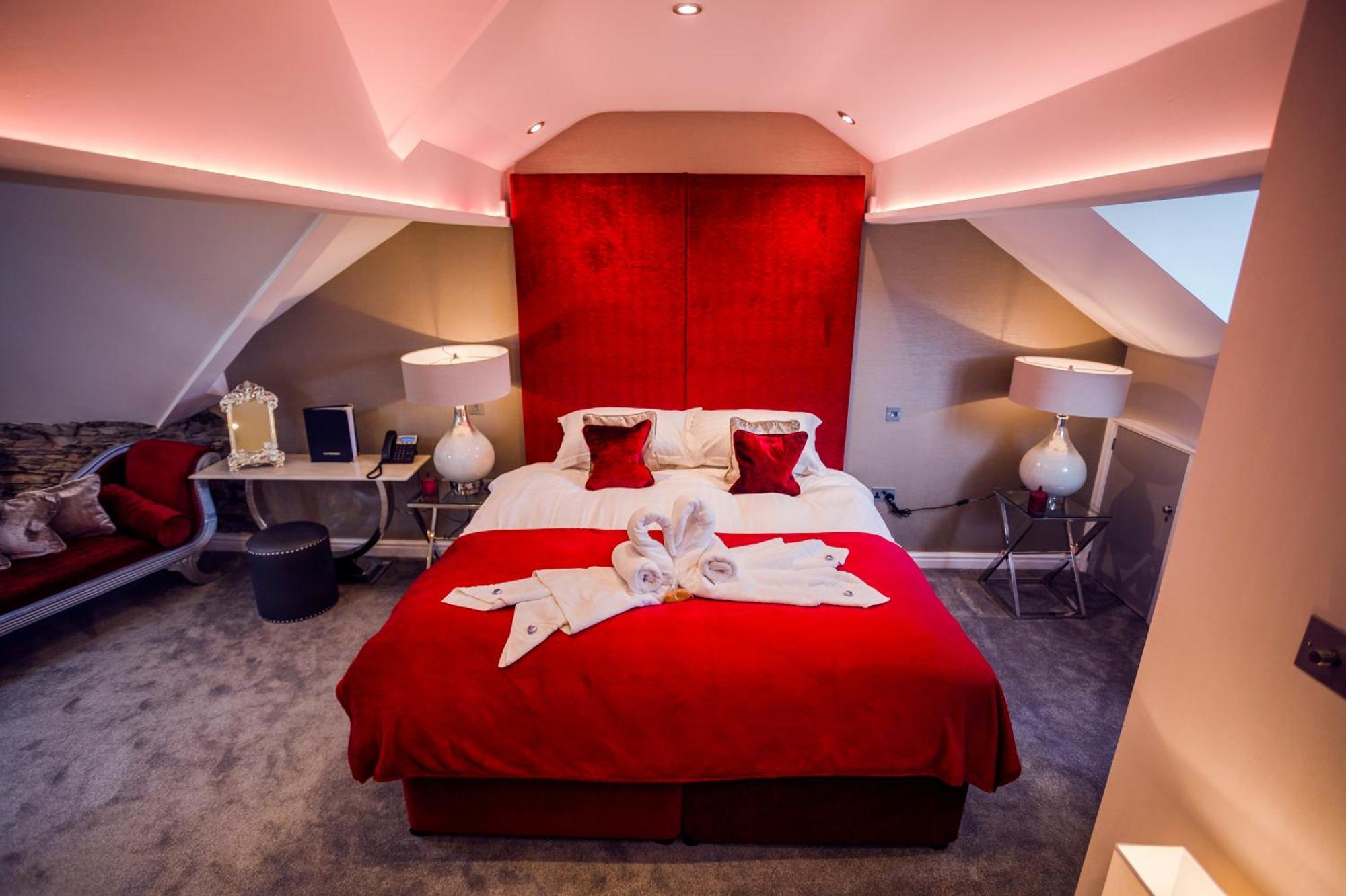 Aphrodites Group - Luxury Hot Tub Suites In Central Lake District! Bowness-on-Windermere Eksteriør bilde